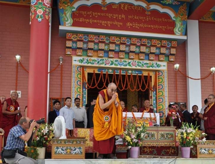 dalai lama temple mcleodganj, dharamshala local tours